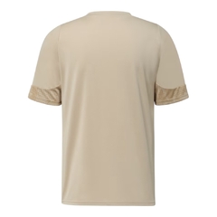 Camisa Red Bull Salzburg Treino 25/26 - Torcedor Puma Masculina - Branca com detalhes em marrom - comprar online