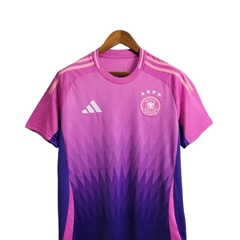 Camisa Seleção da Alemanha II 24/25 - Torcedor Adidas Masculina - Rosa com detalhes em roxo na internet