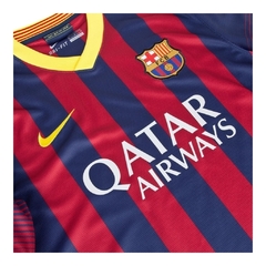 Camisa Retrô Barcelona I 2013/14 - Masculina Nike - Azul e vermelha com detalhes em amarelo - EM SPORTS