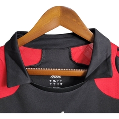 Imagem do Camisa Retrô AC Milan II 2007/2008 - Masculina Adidas - Preta com detalhes em vermelho