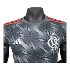 Camisa Flamengo III 24/25 - Jogador Adidas Masculina - Cinza com detalhes em vermelho - comprar online