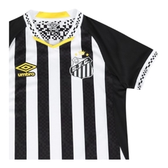 Camisa Santos II 25/26 - Torcedor Umbro Feminina - Branca e preta na internet