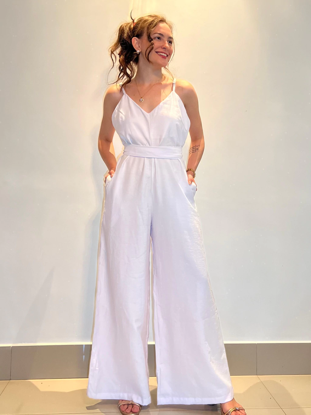 Macacão Longo Branco Pantalona