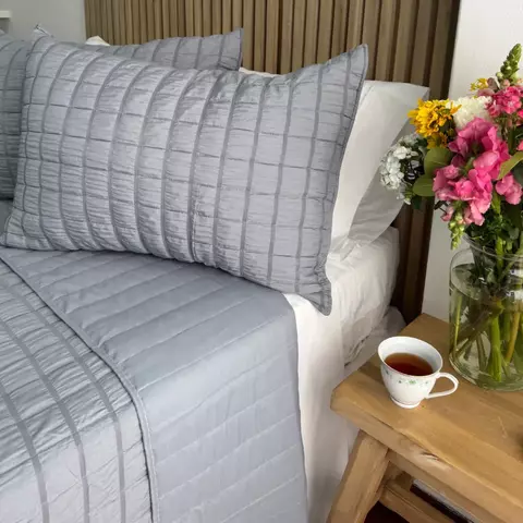 Kit Cubrecama Argos con Fundas - Gris Oscuro