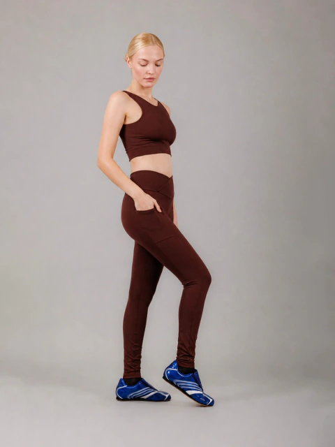 Legging com Bolso Couro