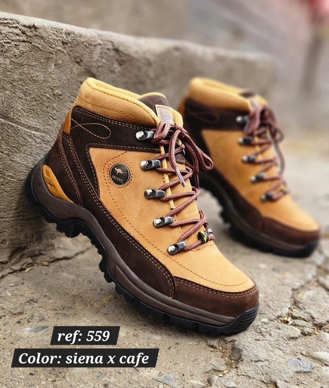 HERMOSAS BOTAS NACIONALES EN CUERO