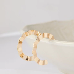 Argola Martelada Redonda- Banho Ouro 18k