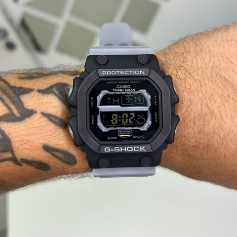 GSHOCK THE KING GX56BB - CINZA/A PROVA D ÁGUA/PULSEIRA DE BORRACHA/53 MM