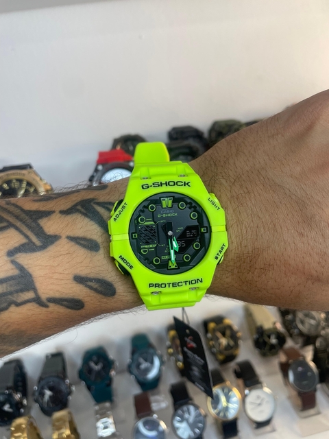 GSHOCK B001G - VERDE FLUORESCENTE/A PROVA D ÁGUA