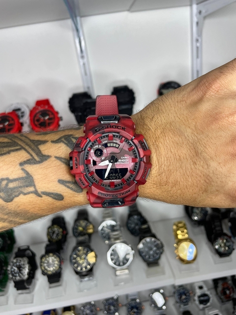 GSHOCK GBA 900 - CAMUFLADO/VERMELHO/A PROVA D ÁGUA