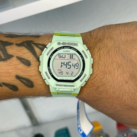 GSHOCK GMD-B300 - VERDE/PULSEIRA DE BORRACHA/A PROVA D ÁGUA/45 MM