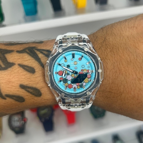 GA 2100 TRANSPARENTE DIAMOND - BRANCO E FUNDO AZUL/PULSEIRA DE SILICONE/45MM