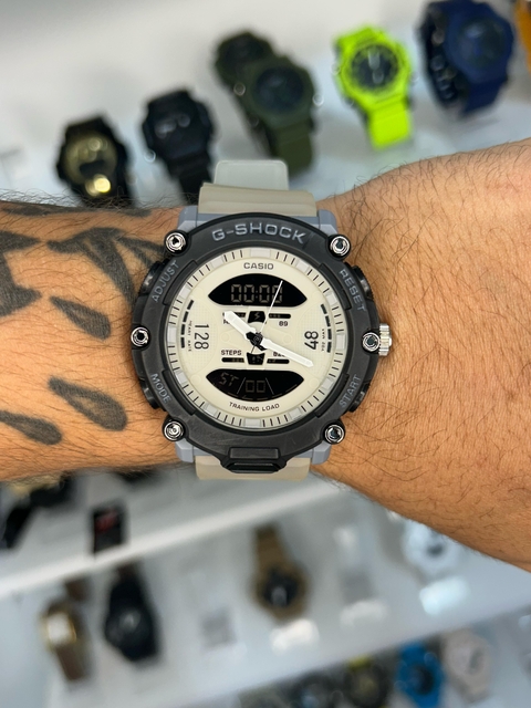 GSHOCK GMA 2200 - TRANSPARENTE/PULSEIRA DE BORRACHA/49MM