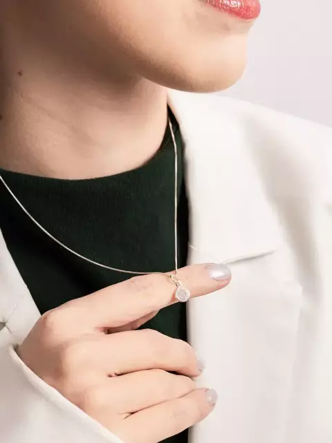 Colar de Prata Ponto de Luz Redondo - comprar online