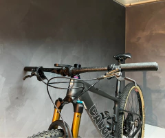 CALOI ELITE CARBON TEAM - comprar online