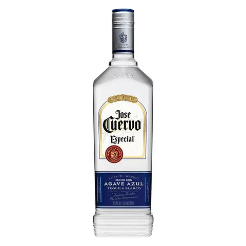 Botella de Tequila José Cuervo Especial Blanco 990 ml.