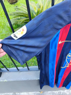 Camisa Barcelona 22/23 - Home Drake OVO na internet