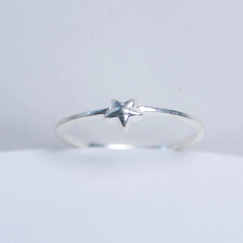 Anel Estrela Minimalista 925 - comprar online