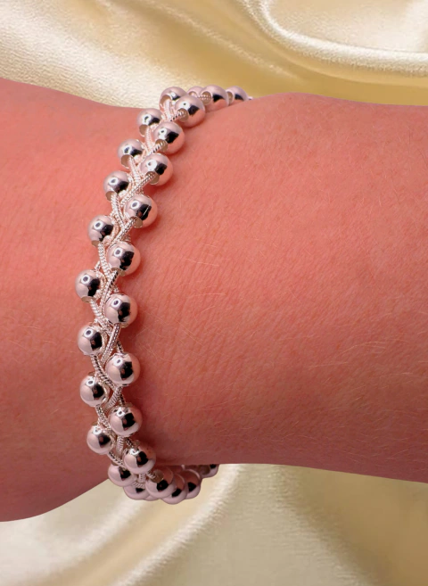 Pulseira Riviera Trançada com Esferas Banhada em Prata Premium – 20 cm