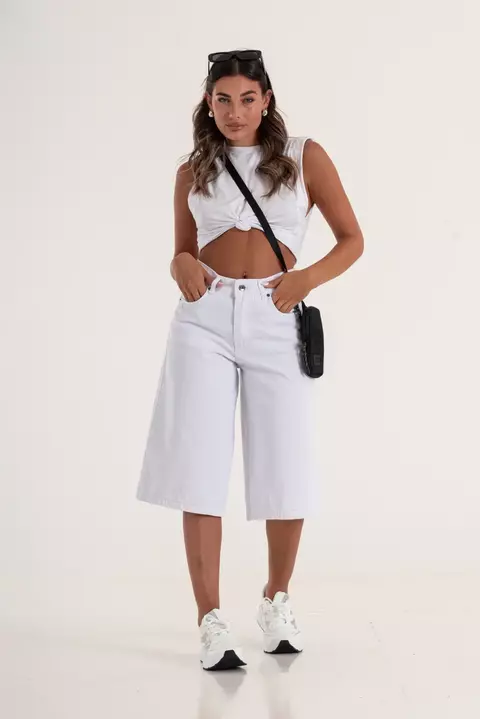 ART.3576 | BERMUDA BAGGY BLANCO RIGIDO TIRO MEDIO TALLES 36 AL 46 GORSI - comprar online