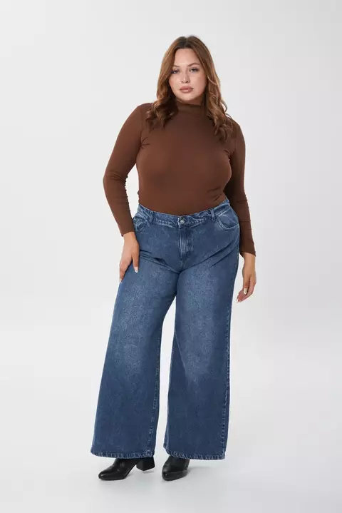 LAVALLE-WIDE LEG CURVY AZUL RIGIDO LOCALIZADO TITO ALTO TALLES 52 AL 60 STRIVEN JEANS