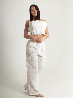 Pantalon en ojalillo