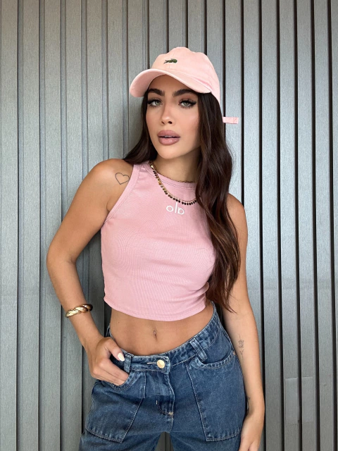 Cropped Alô