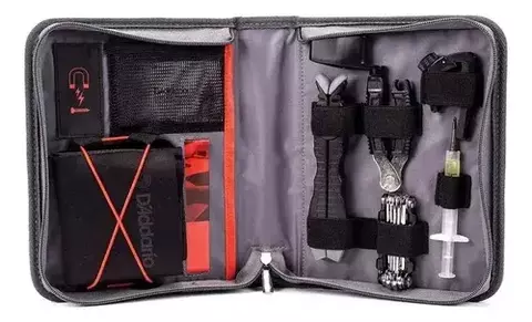 Estuche DADDARIO Planet Waves PW-EBMK-01