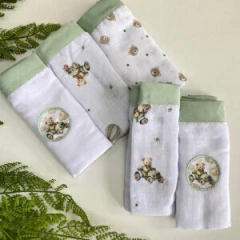 FRALDA P/BEBE QUADRICULADA BABY JOY FABULA ESTAMPA 32105634 INCOMFRAL