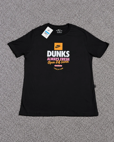 Camiseta NK DUNKS PRETA