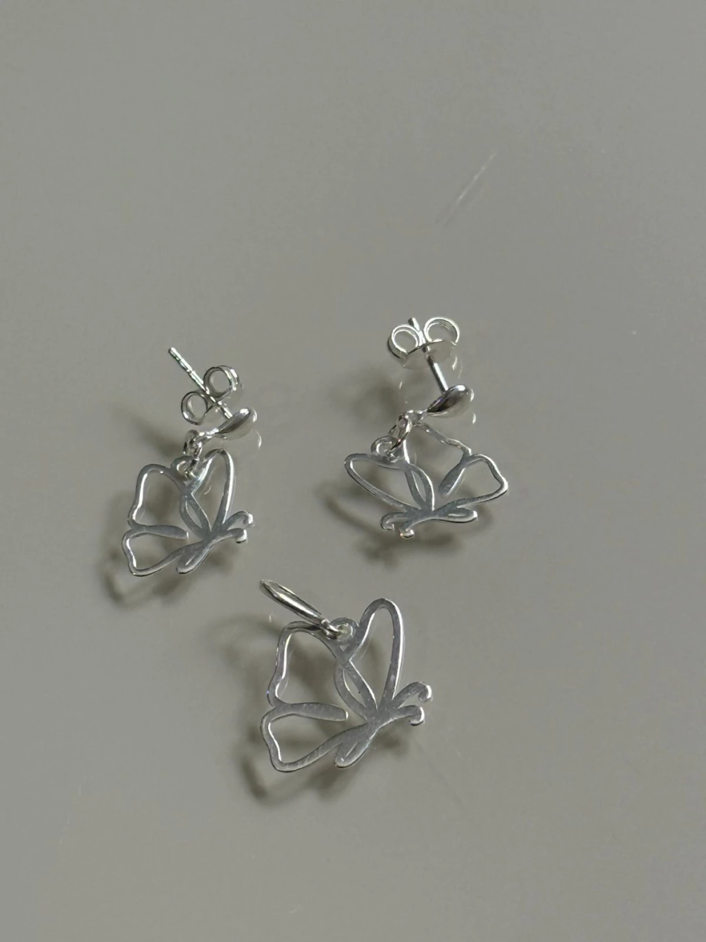 Conjunto Brincos e Pingente Borboleta