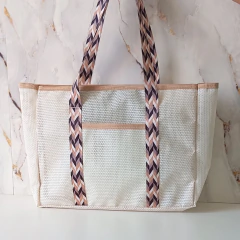Imagem do Bolsa de Praia Marisol Areia
