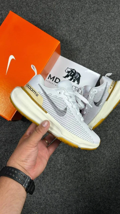 ZOOMX BRANCO/DOURADO