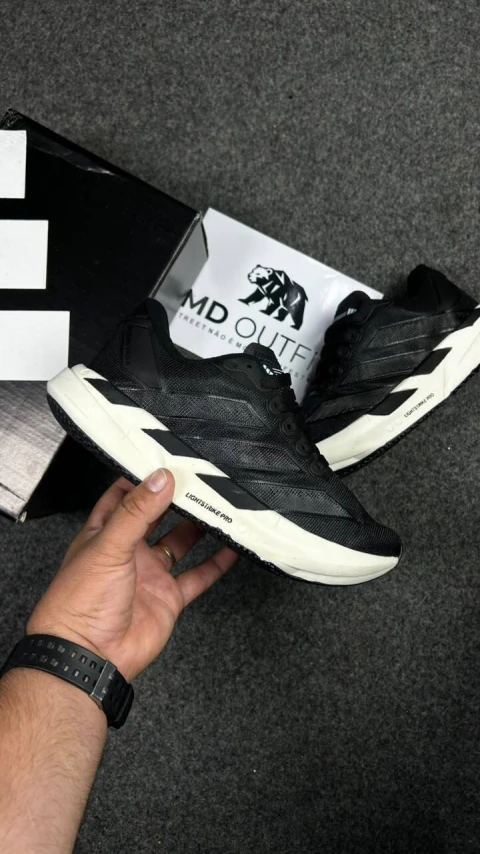ADIZERO PRO 4