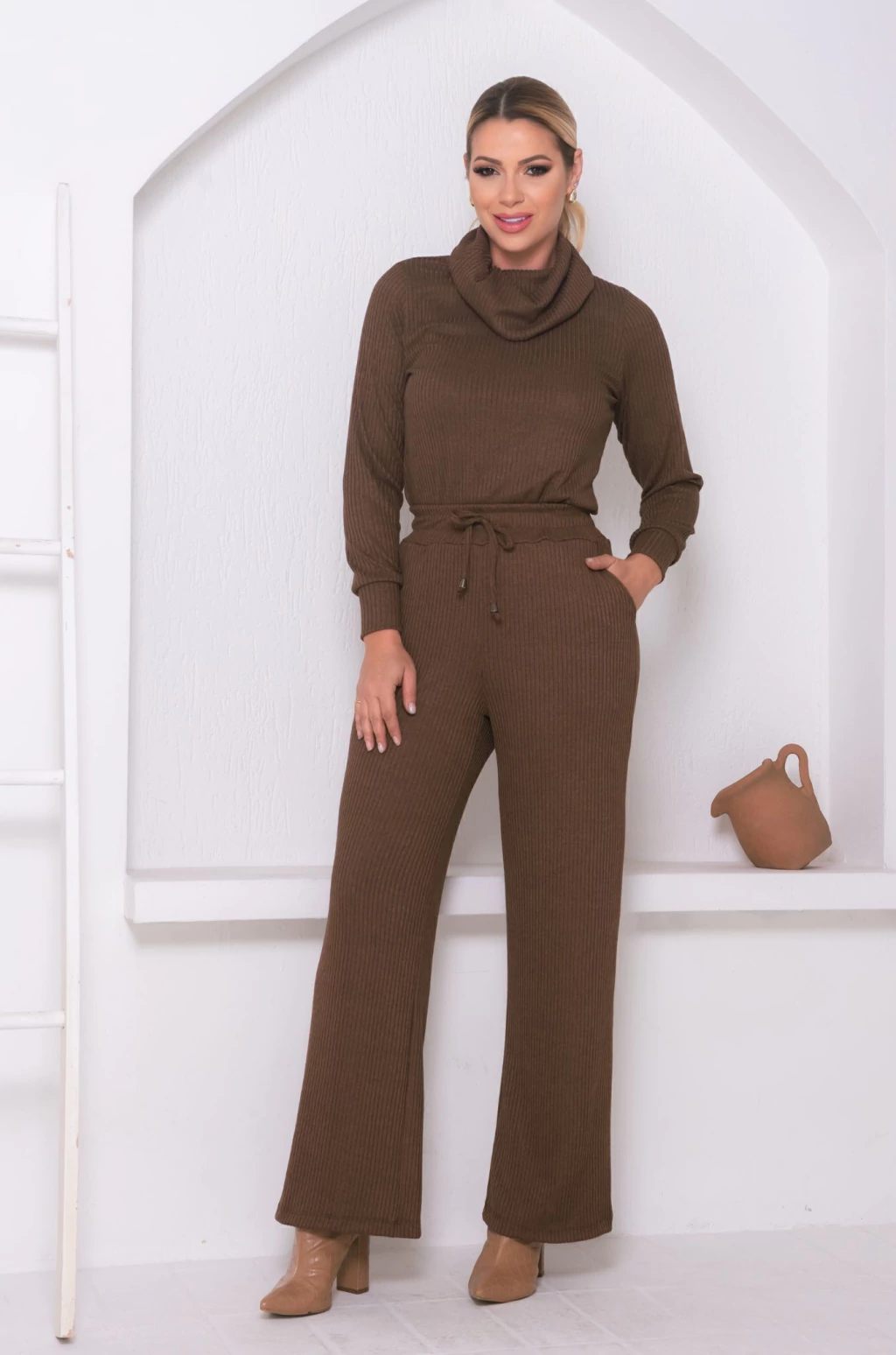 CONJUNTO BLUSA ML GOLA BOBA E CALÇA WIDE LEG