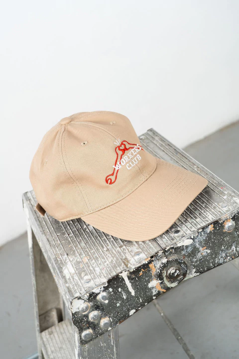 Gorra Dad Hat Workers Club en internet