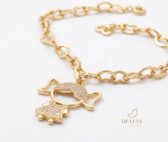 Pulseira com Pingente Menina - Banhado Ouro - Dayany Semijoias