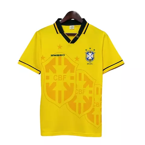 Camisa Retrô 94/95 Seleção Brasileira I Umbro Masculina - Amarela - comprar online