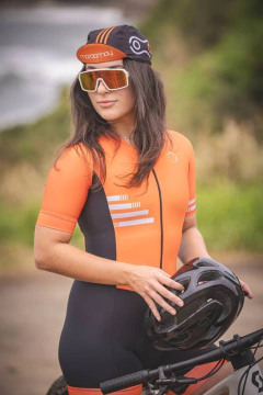 Macaquinho Manga Curta Sport Orange - comprar online