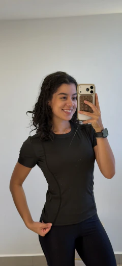 Camiseta Luxo na internet