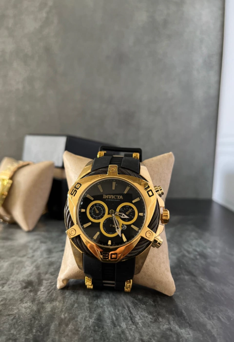 Reloj Estilo Invicta