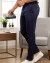Calça Alfaiataria Com ajustes laterais - comprar online
