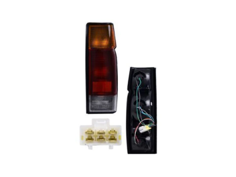 CALAVERA NS D21 94-01 MEX C/FOCO LUCID DEPO DERECHO