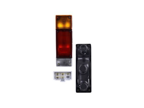 CALAVERA NS D21 94-08 /D22 09-15/NP300 16-18 ESTACAS 5 PINES C/FOCO LUCID DEPO DERECHO