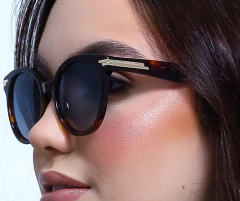 Óculos de sol feminino em acetato ROMA Tartaruga - comprar online