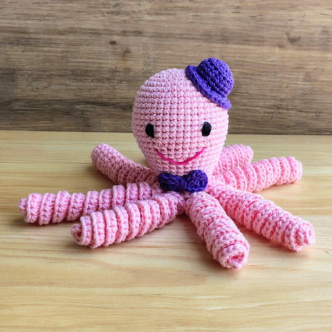pulpo de apego crochet rosa suave recién nacido