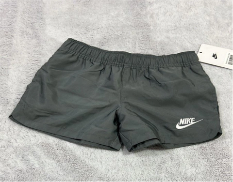Short Nike