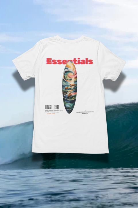 Camiseta Unissex Capivara Surf - Modelagem Regular