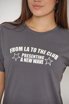 C479 REMERA ALGODON JERSEY NEW WAVE DOBLE ESTAMPA