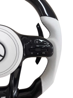 Volante MB AMG Performance BlackWhite - comprar online